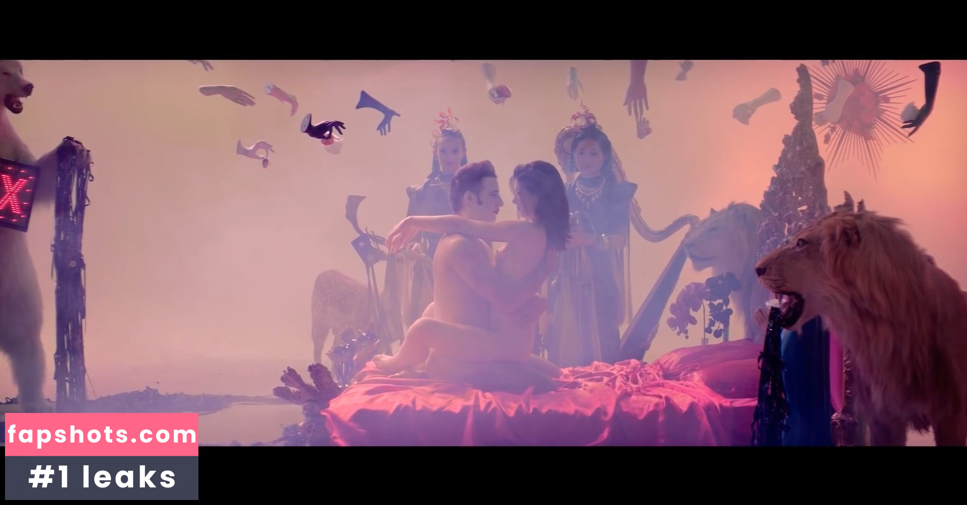 Jessica Stoyadinovich gallery photo #17