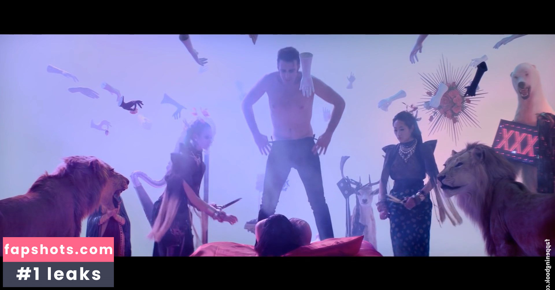 Jessica Stoyadinovich gallery photo #26