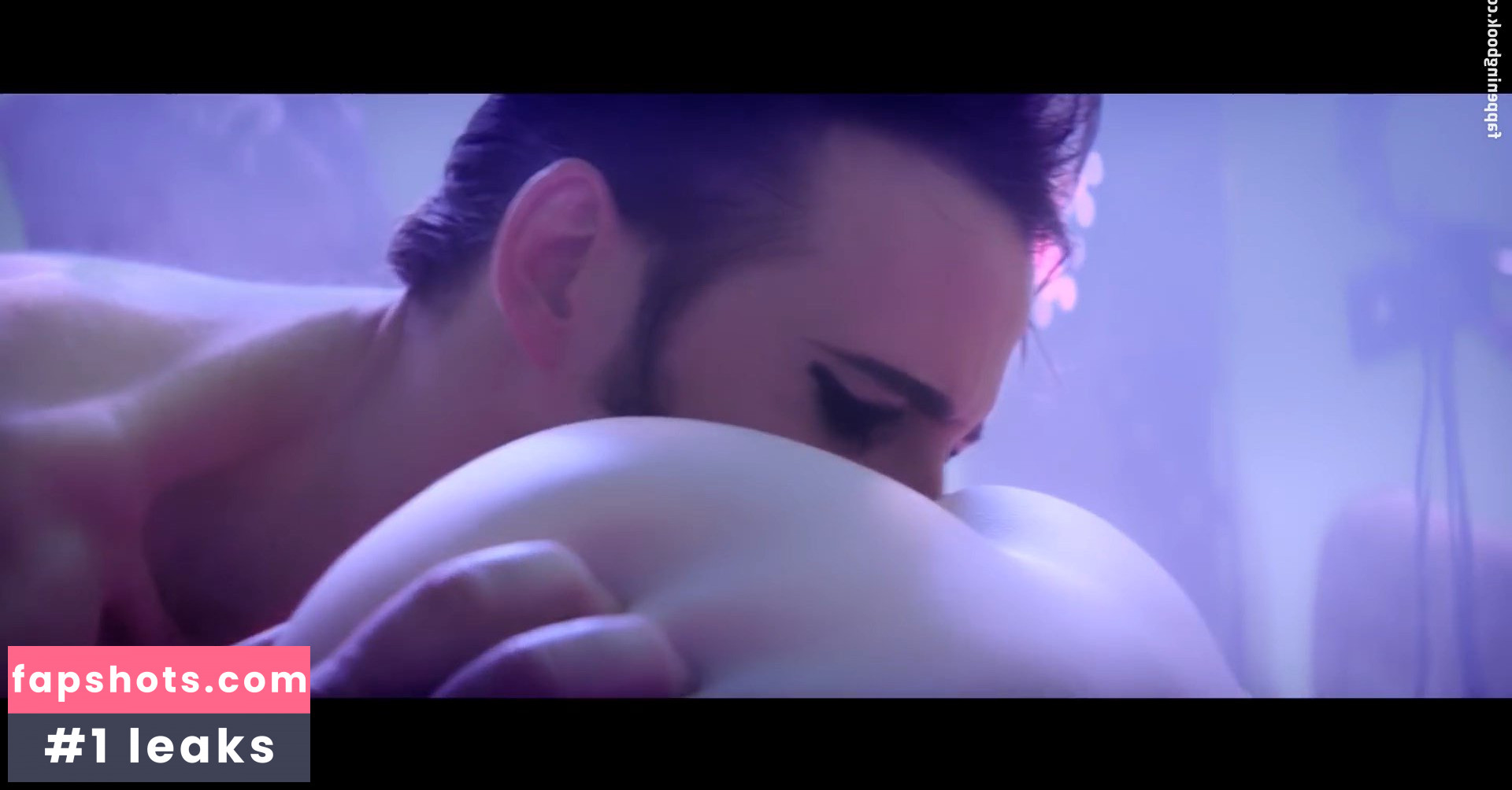 Jessica Stoyadinovich gallery photo #27