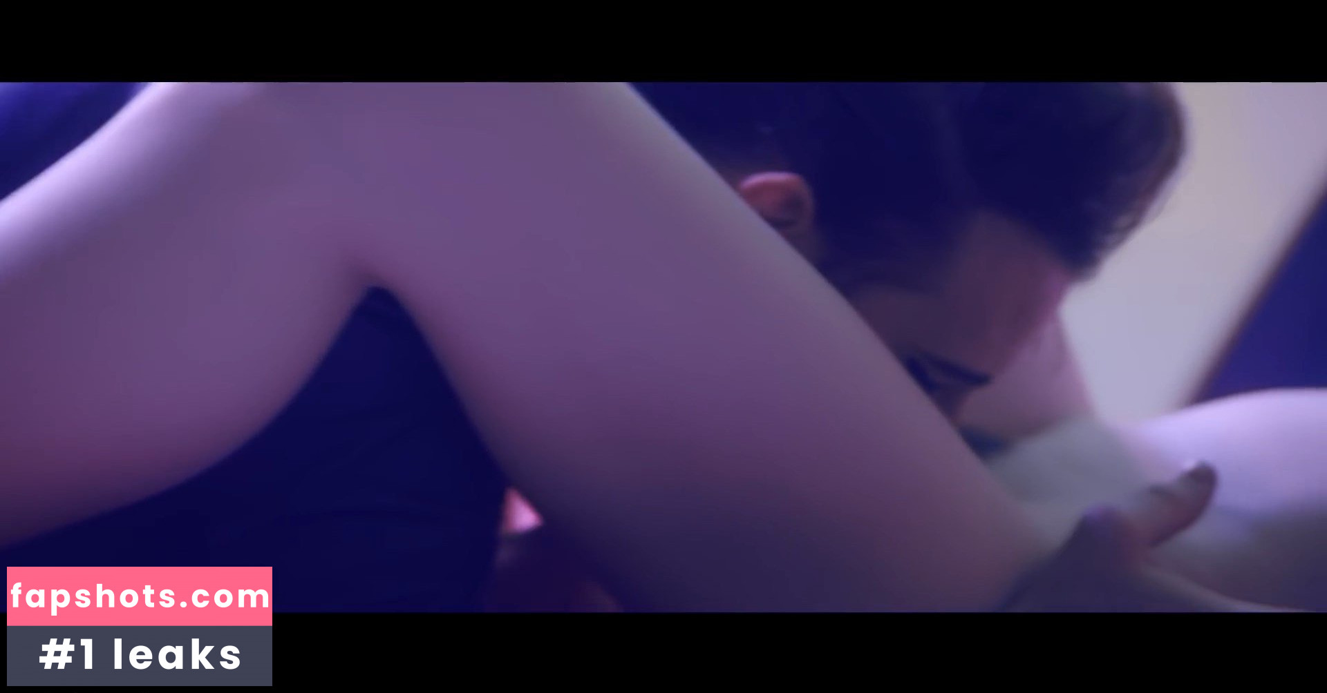 Jessica Stoyadinovich gallery photo #32