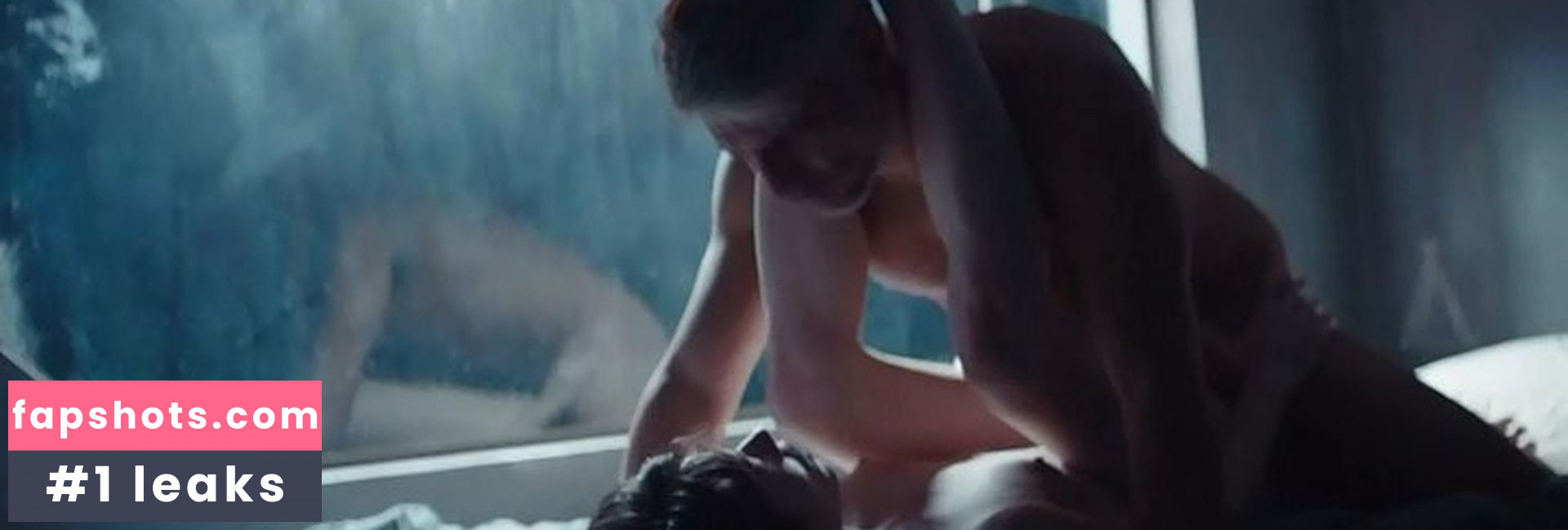 Jessica Stoyadinovich gallery photo #7