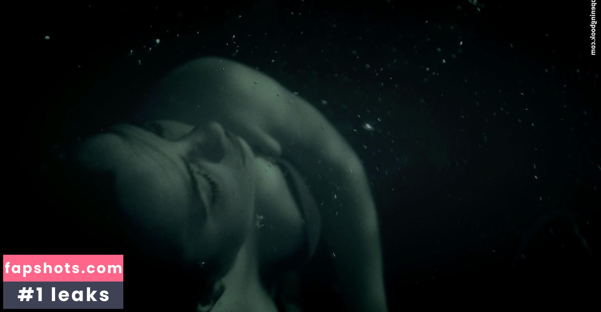 Jessica Tovey Nude Leaks OnlyFans Photos #8 - LeakJerk