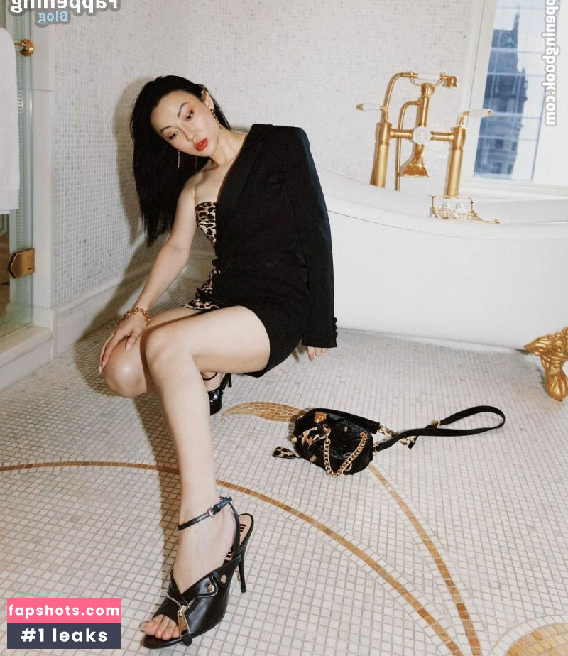 Jessica Wang gallery photo #23