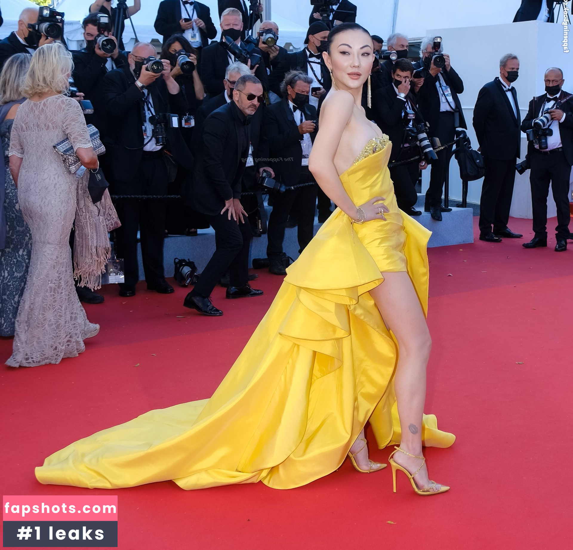 Jessica Wang gallery photo #56