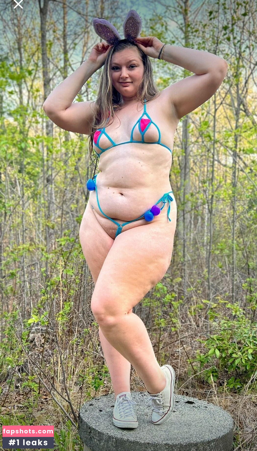 Jessica Williams gallery photo #11