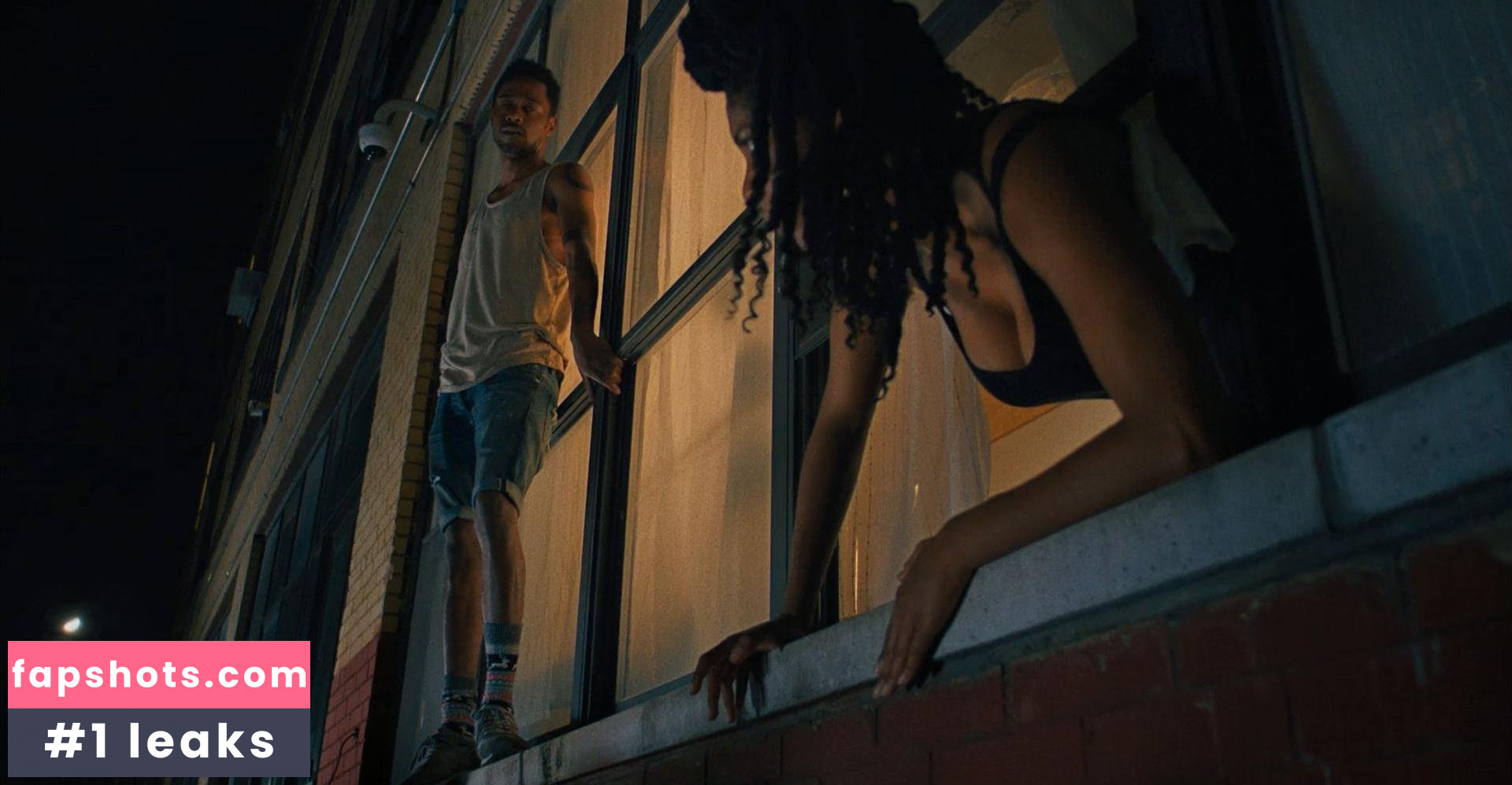 Jessica Williams gallery photo #31