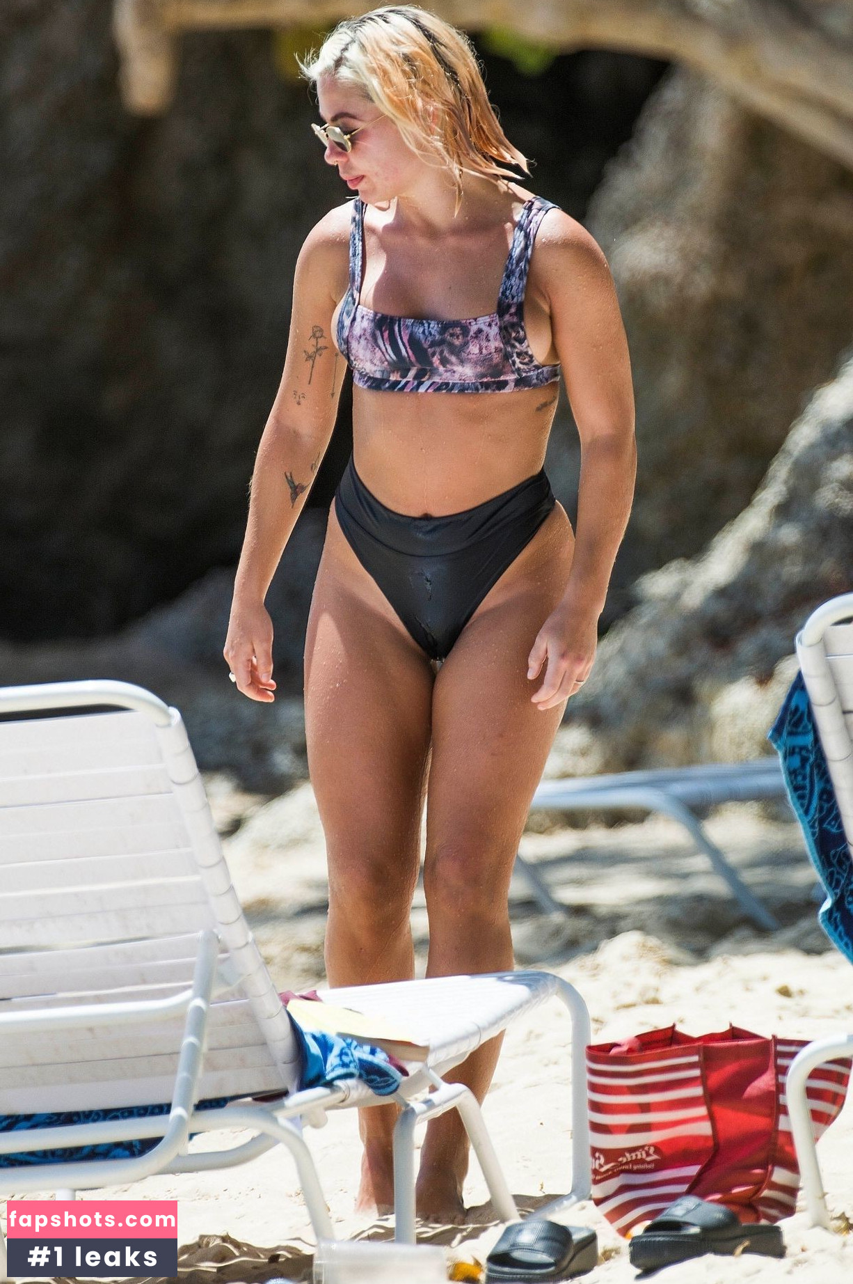 Jessica Woodley gallery photo #25