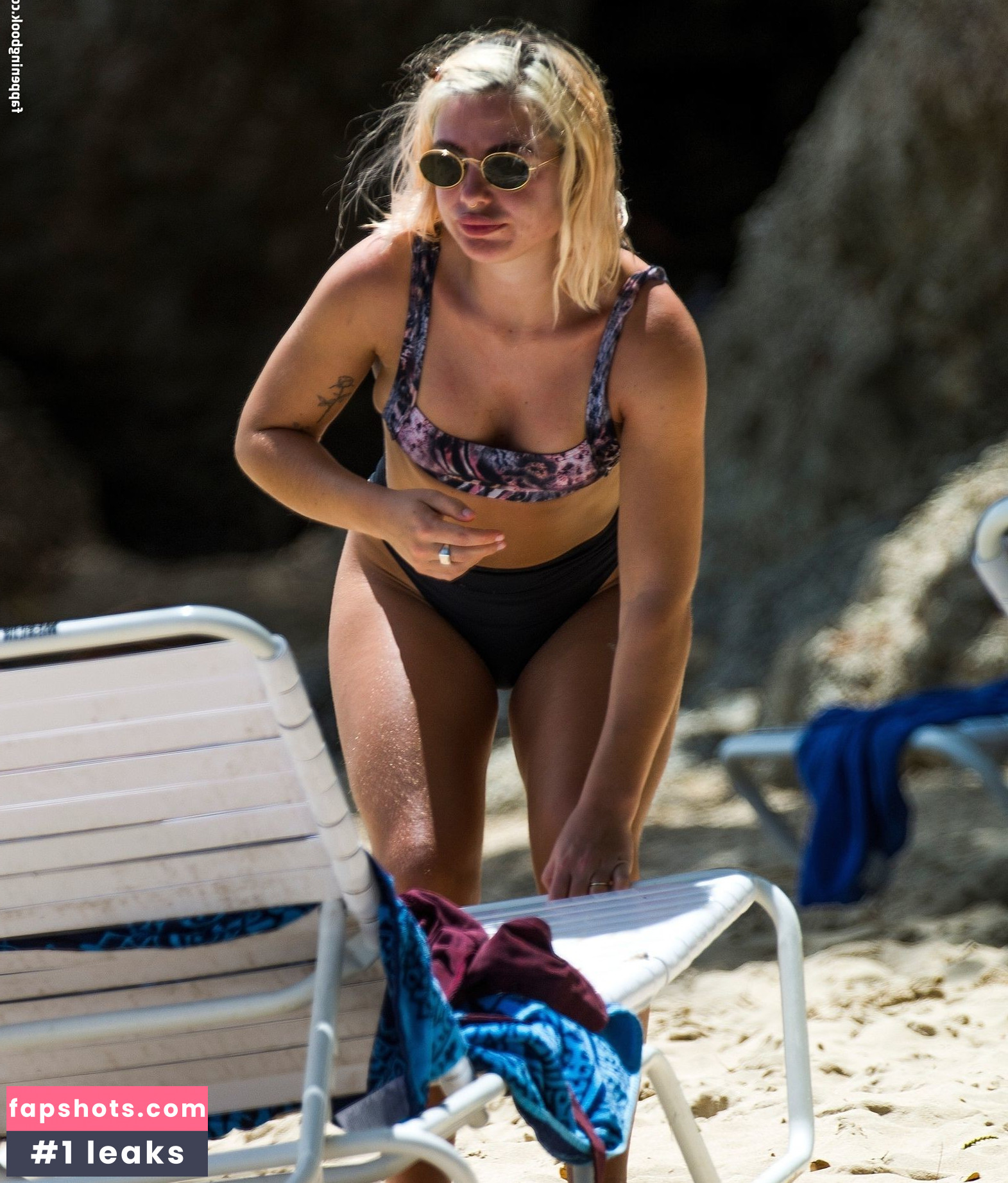 Jessica Woodley gallery photo #40