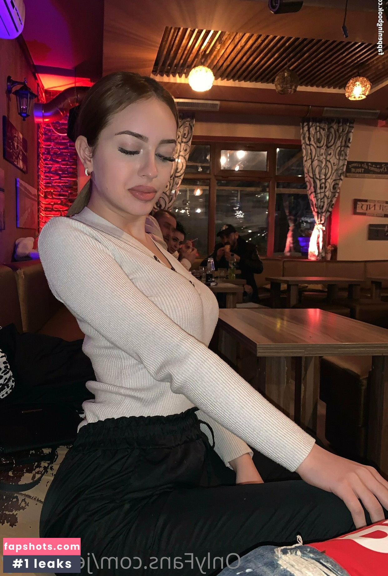 jessicahy gallery photo #28