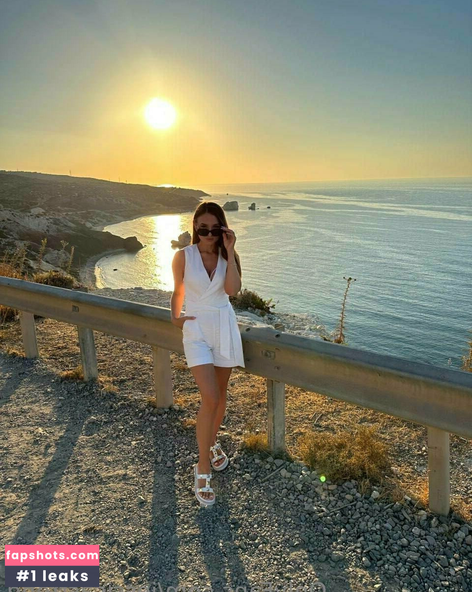 jessicastrong gallery photo #4