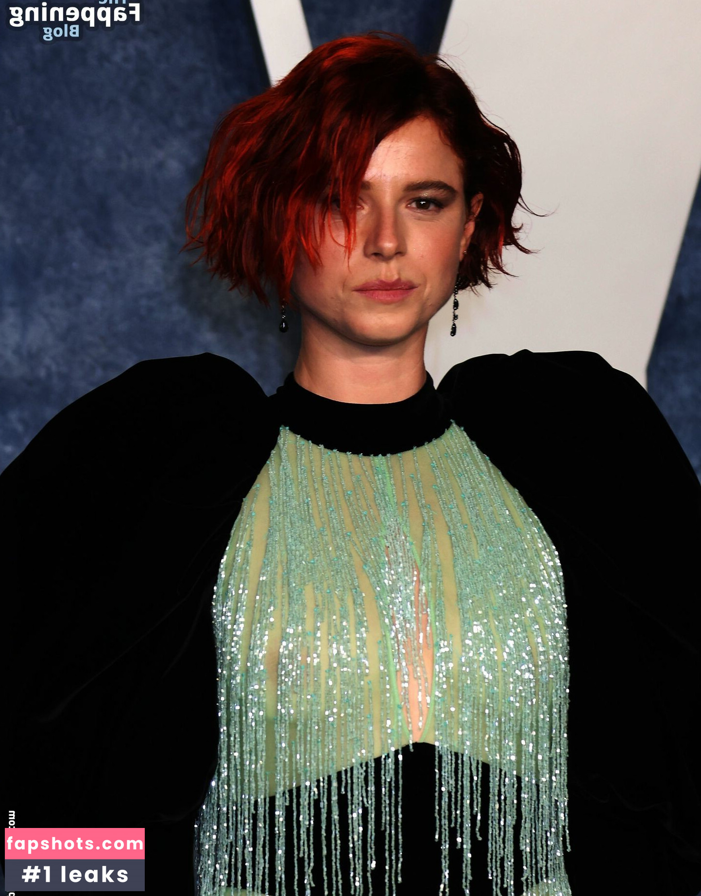 Jessie Buckley gallery photo #13