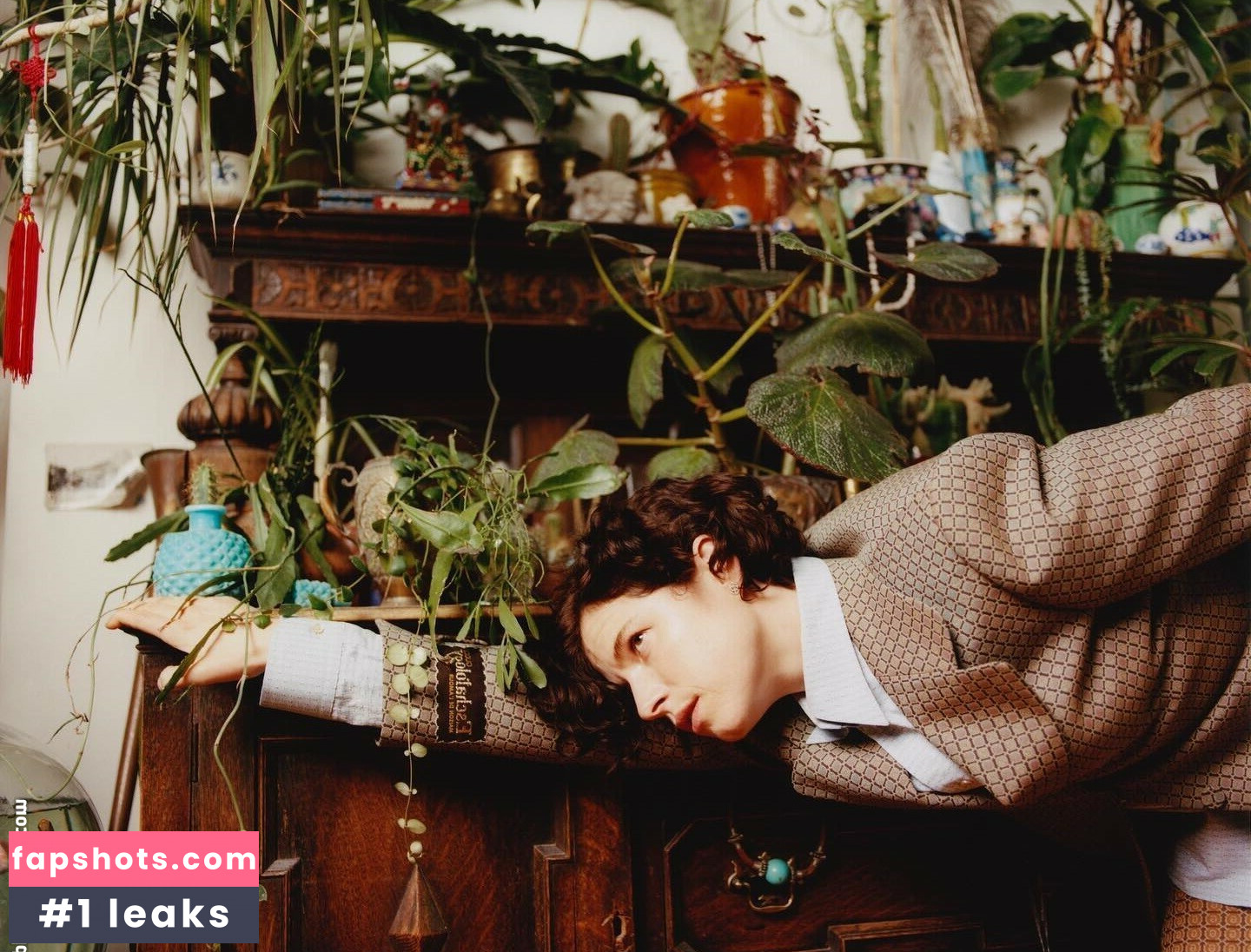 Jessie Buckley Nude Leaks OnlyFans Photos #3 - LeakJerk