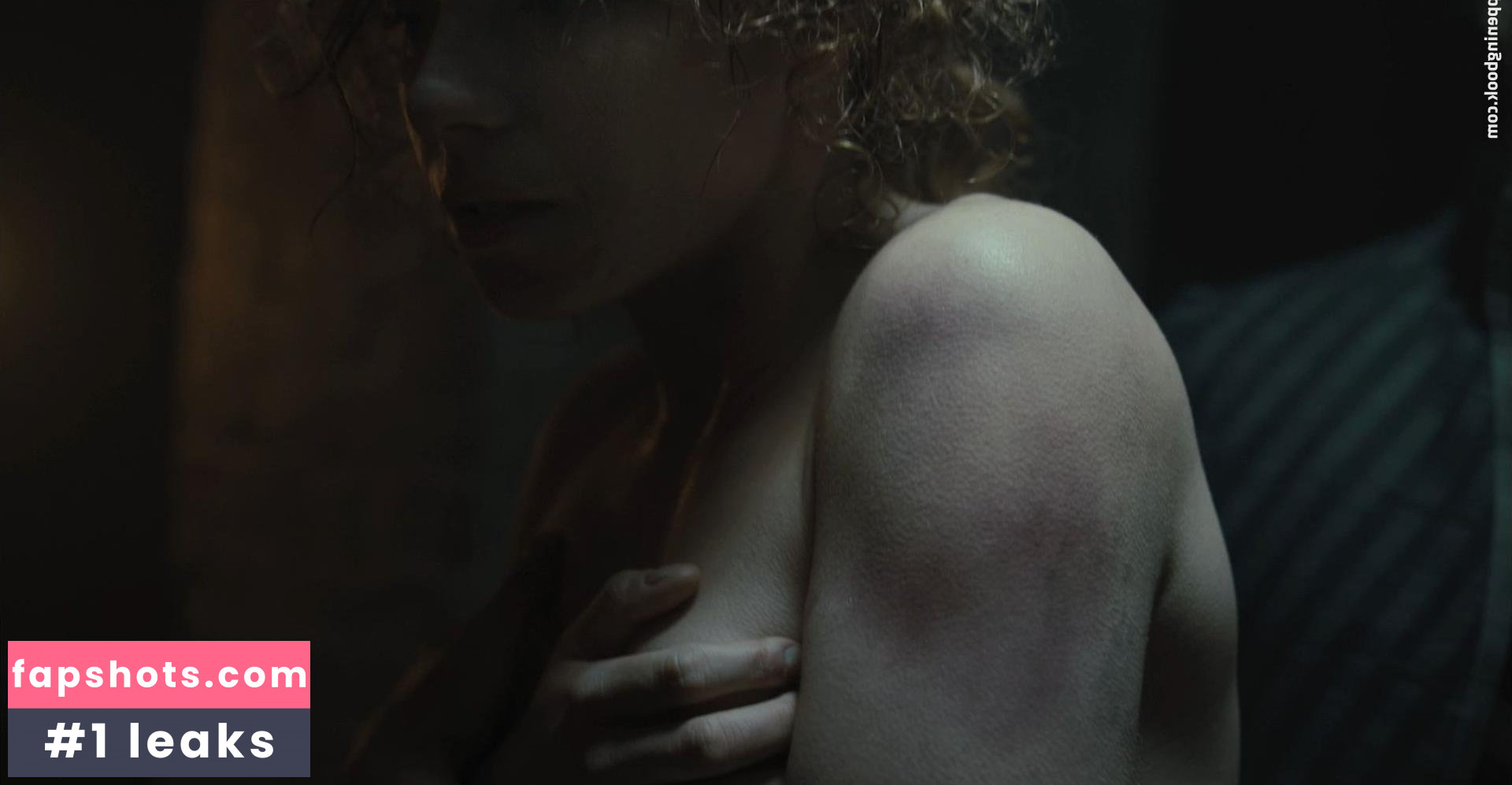 Jessie Buckley Nude Leaks OnlyFans Photos #53 - LeakJerk