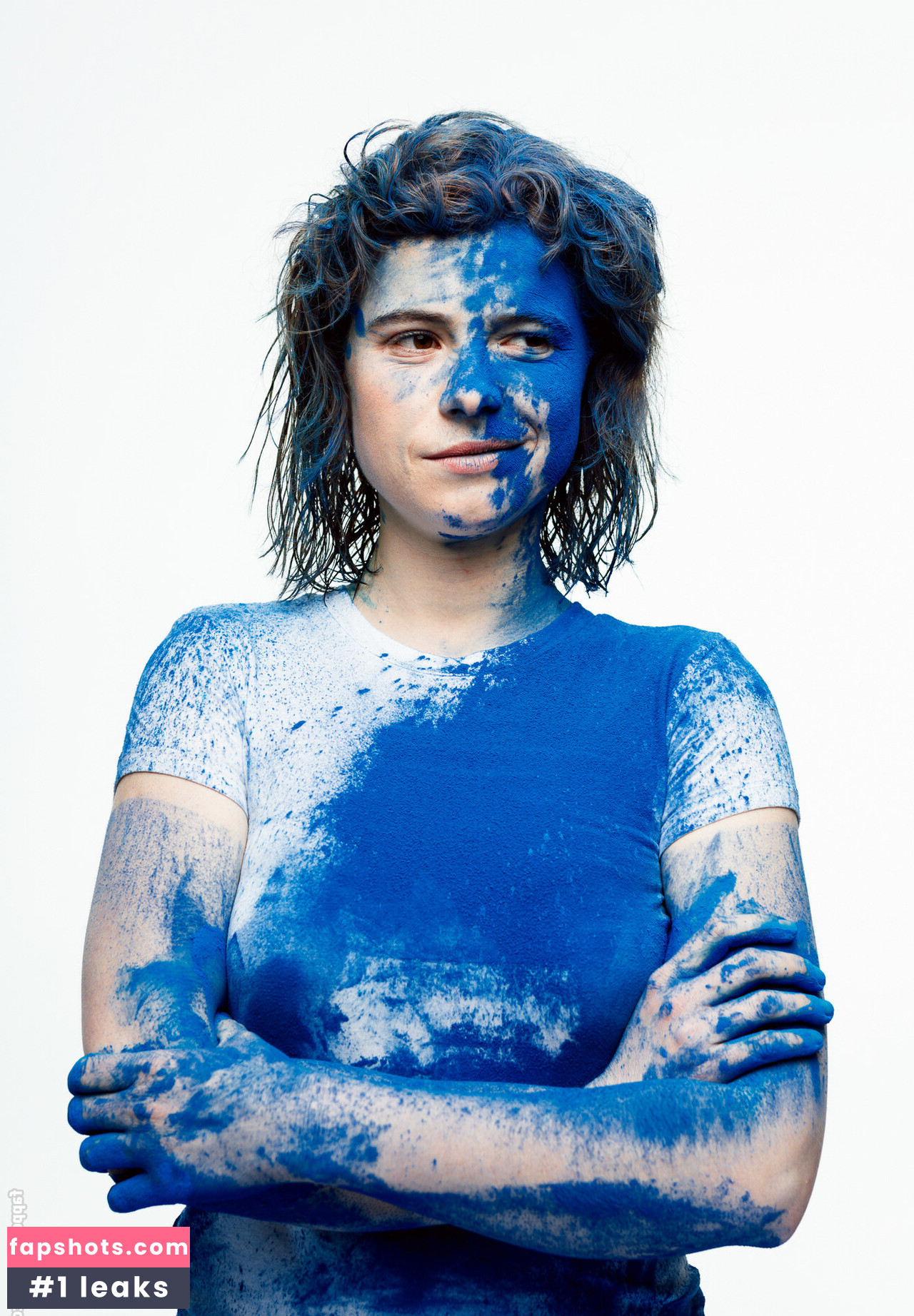 Jessie Buckley gallery photo #10