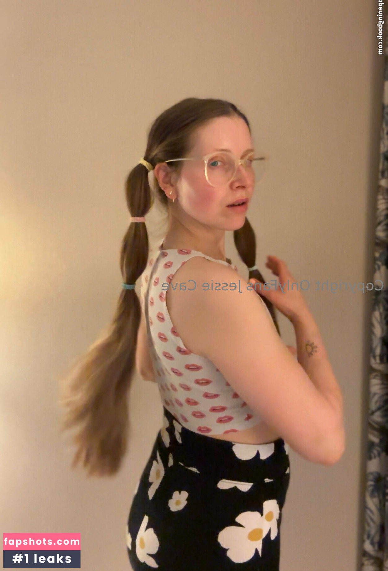 Jessie Cave gallery photo #24