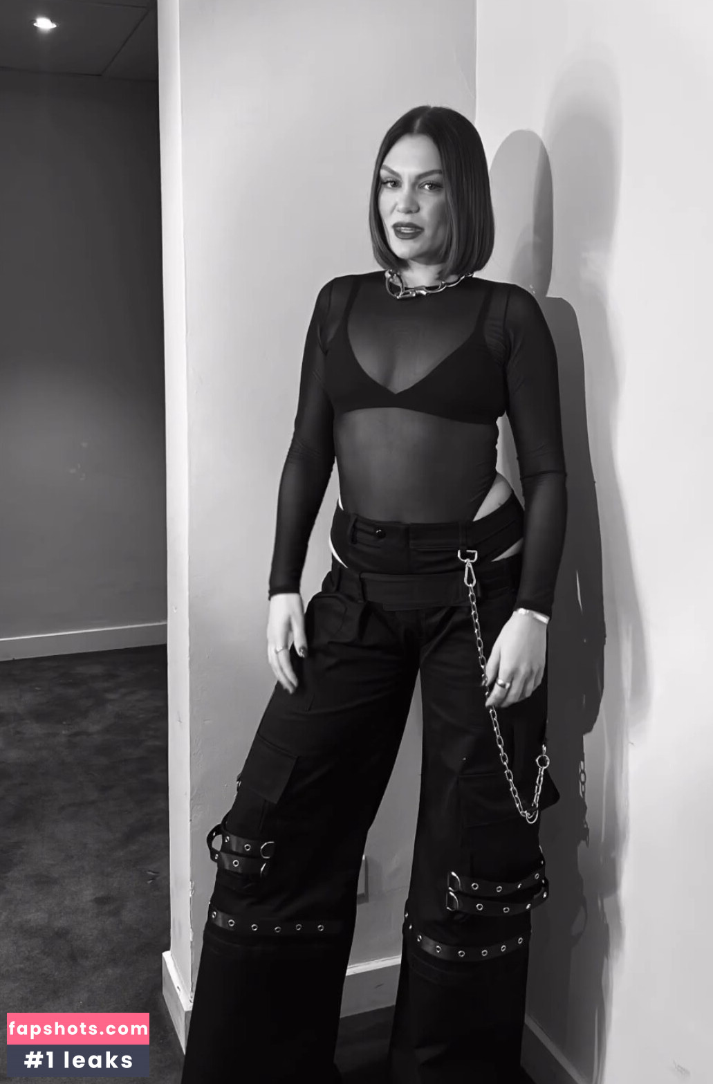 Jessie J gallery photo #110