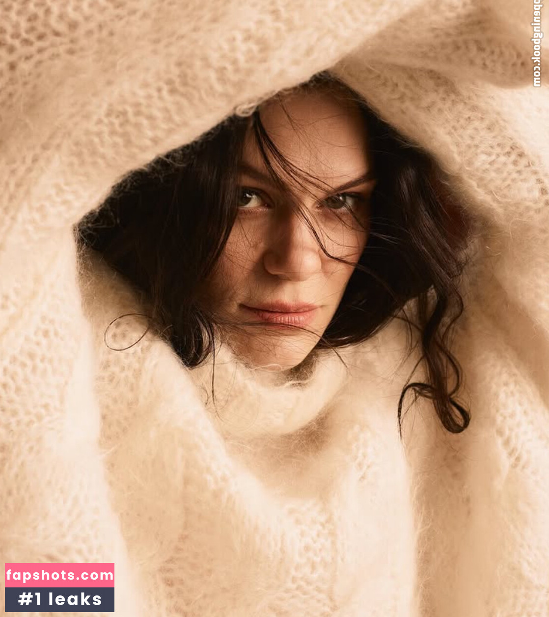 Jessie J gallery photo #43