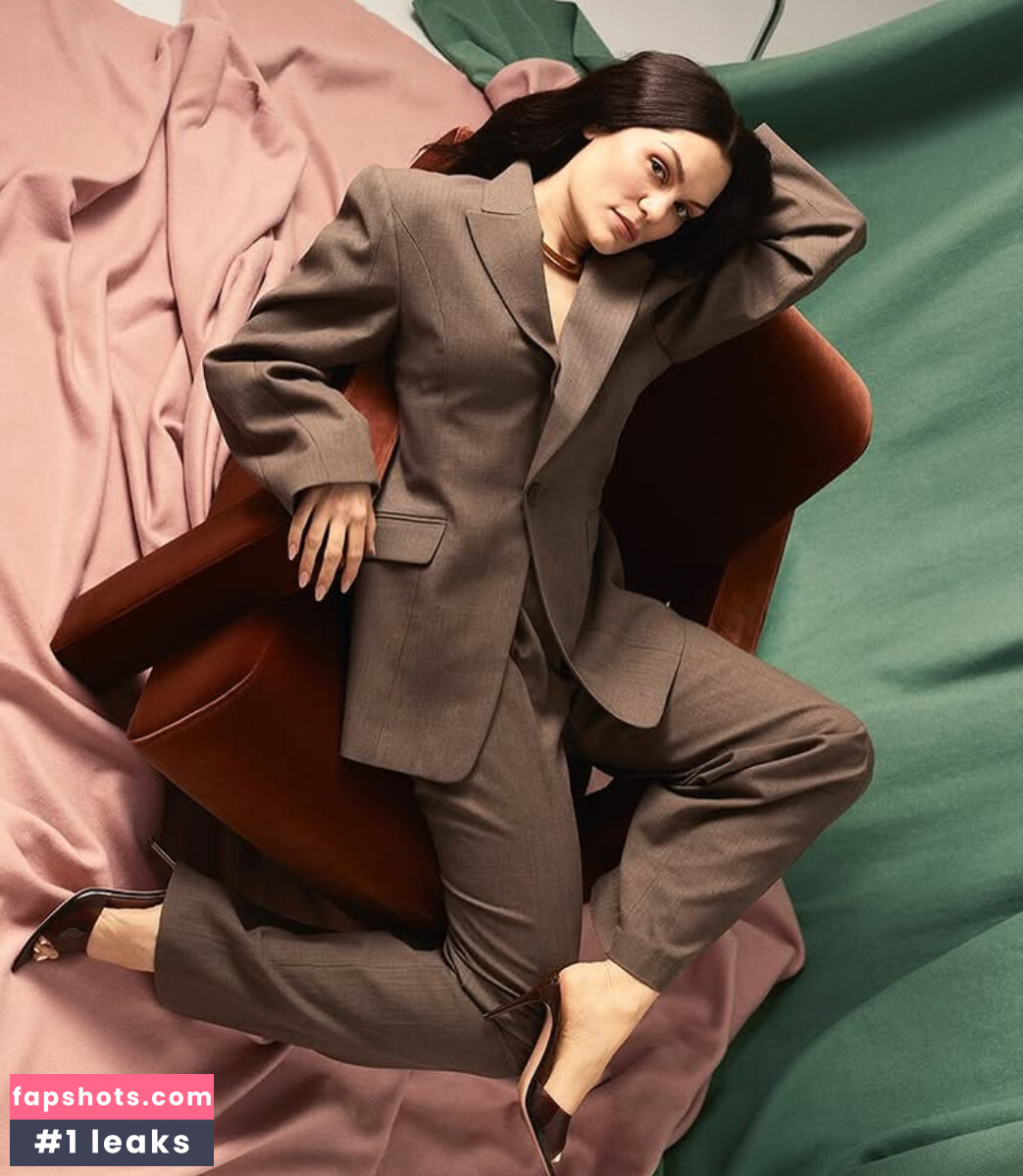 Jessie J gallery photo #45