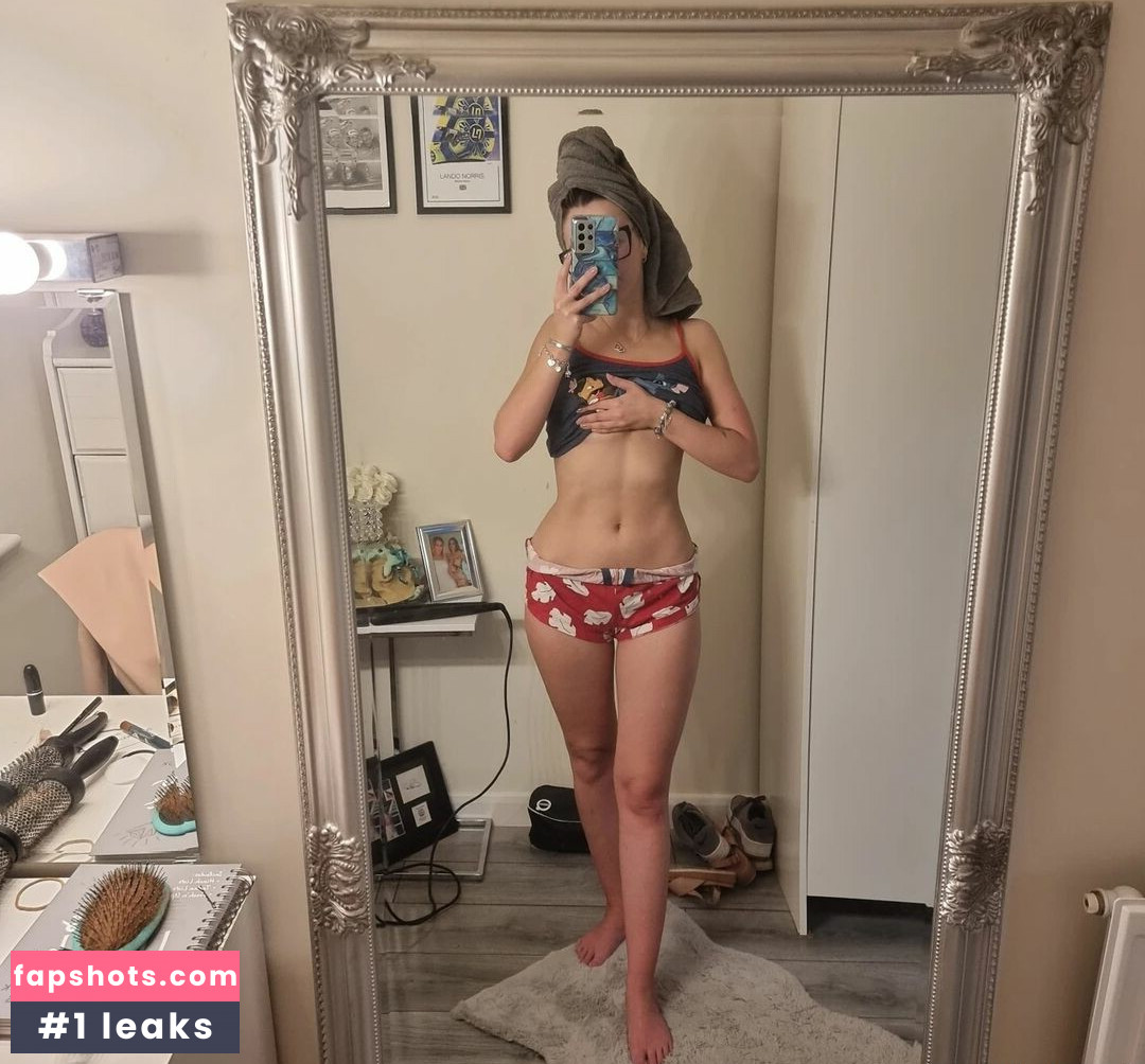 Jessie gallery photo #20