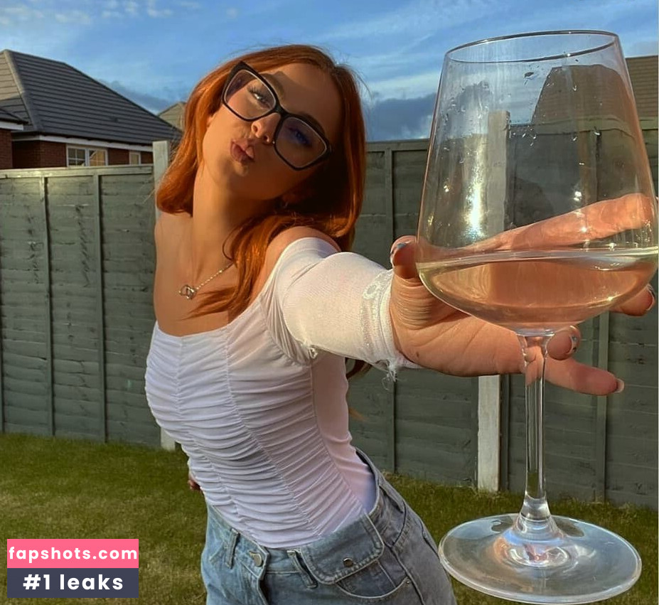 Jessie gallery photo #28