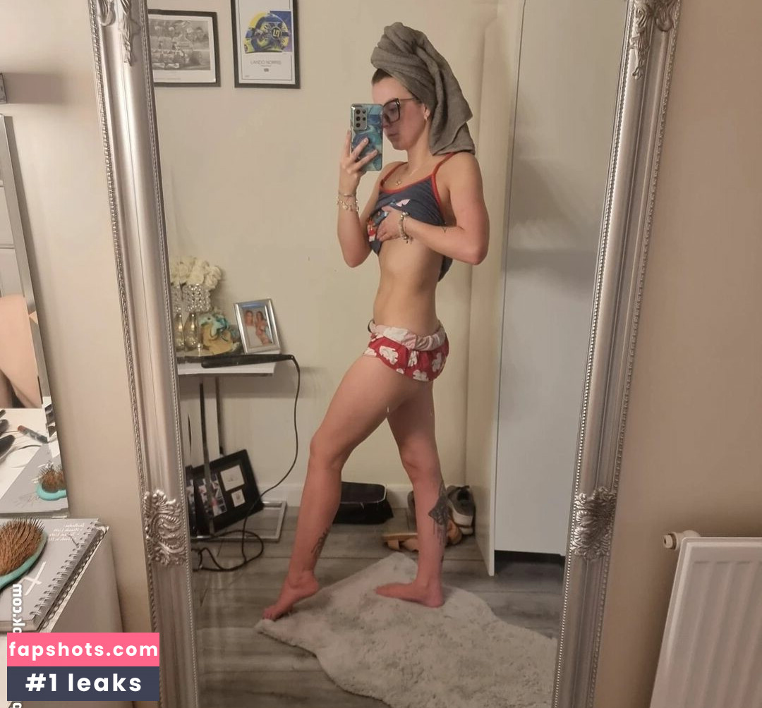 Jessie gallery photo #10