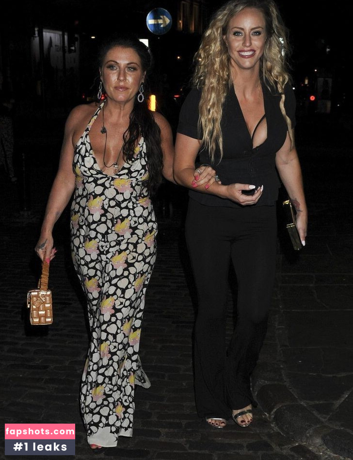 Jessie Wallace gallery photo #22