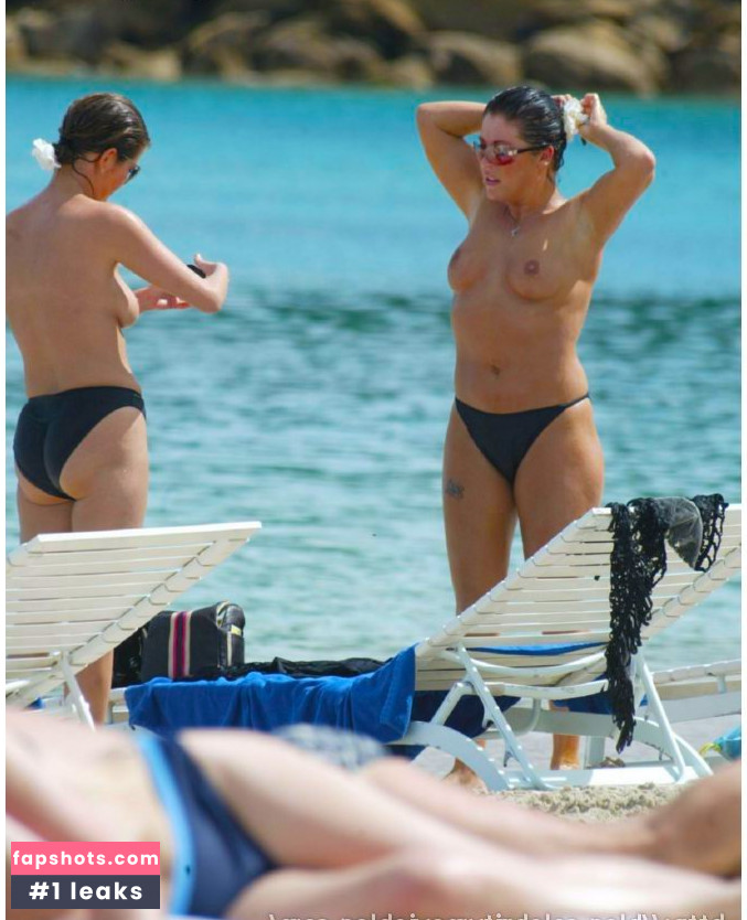 Jessie Wallace gallery photo #28