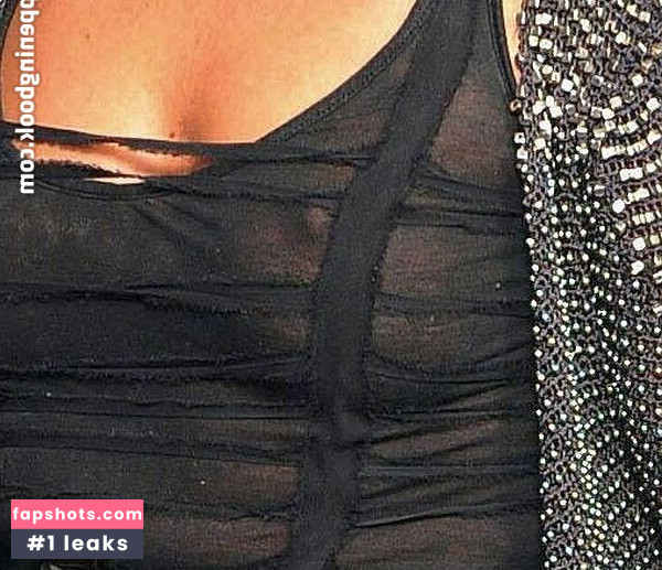 Jessie Wallace gallery photo #9