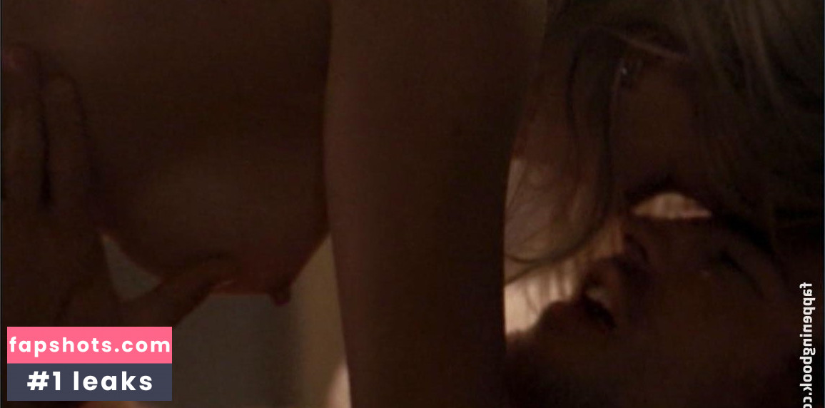 Jessie Ward gallery photo #5