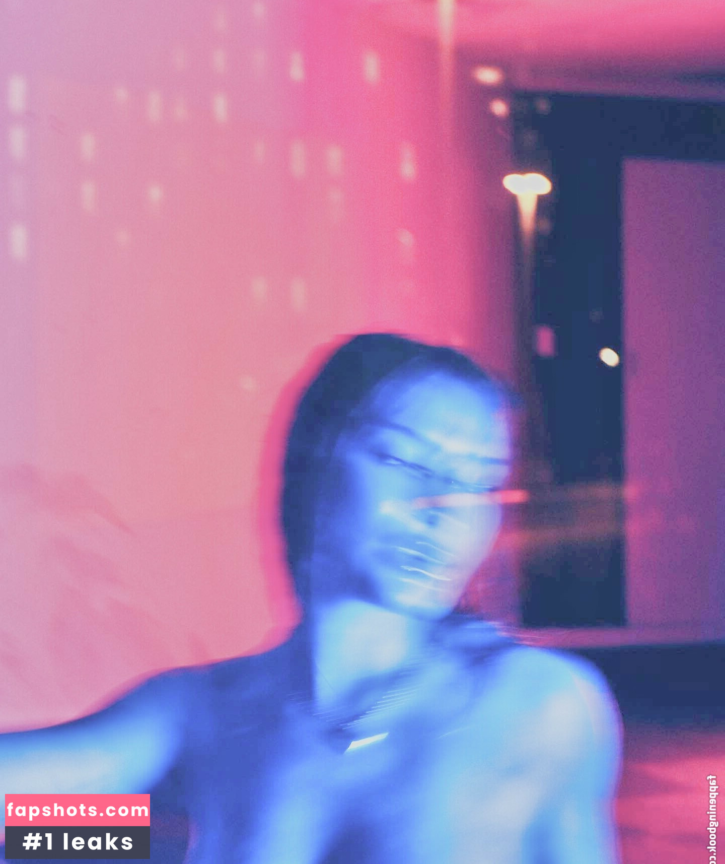 Jessienicolexxx nude babe gallery