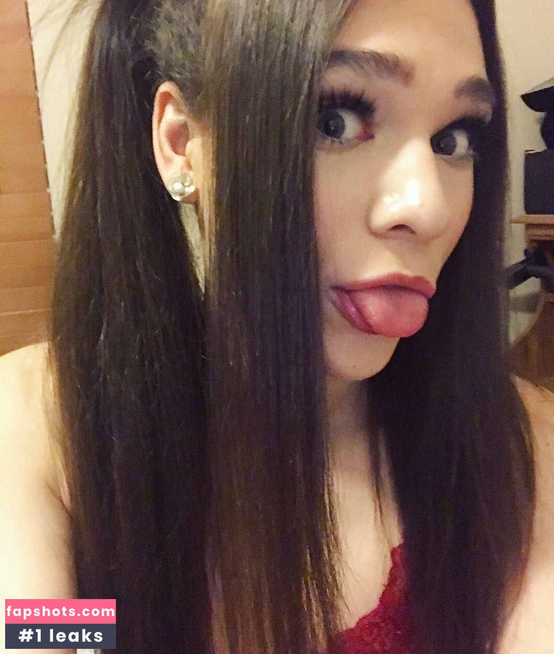 Jessy Bells gallery photo #6