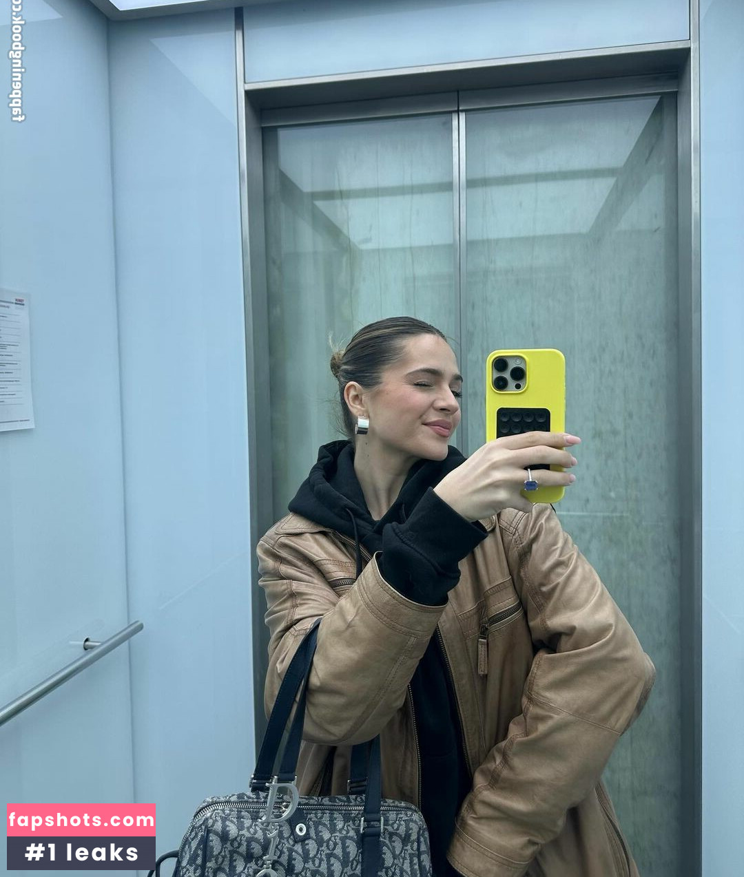 Jessy Hartel gallery photo #28