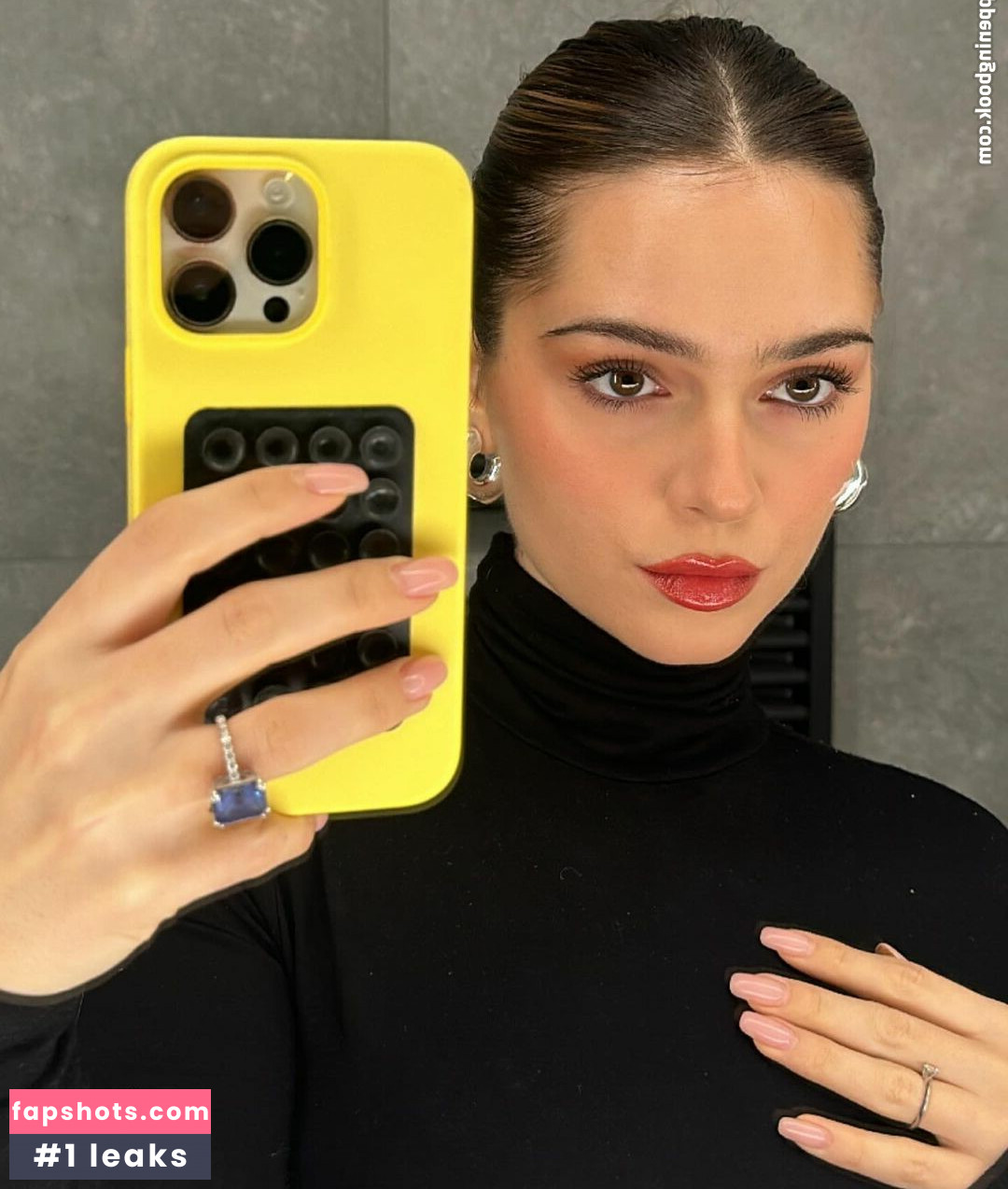 Jessy Hartel gallery photo #29