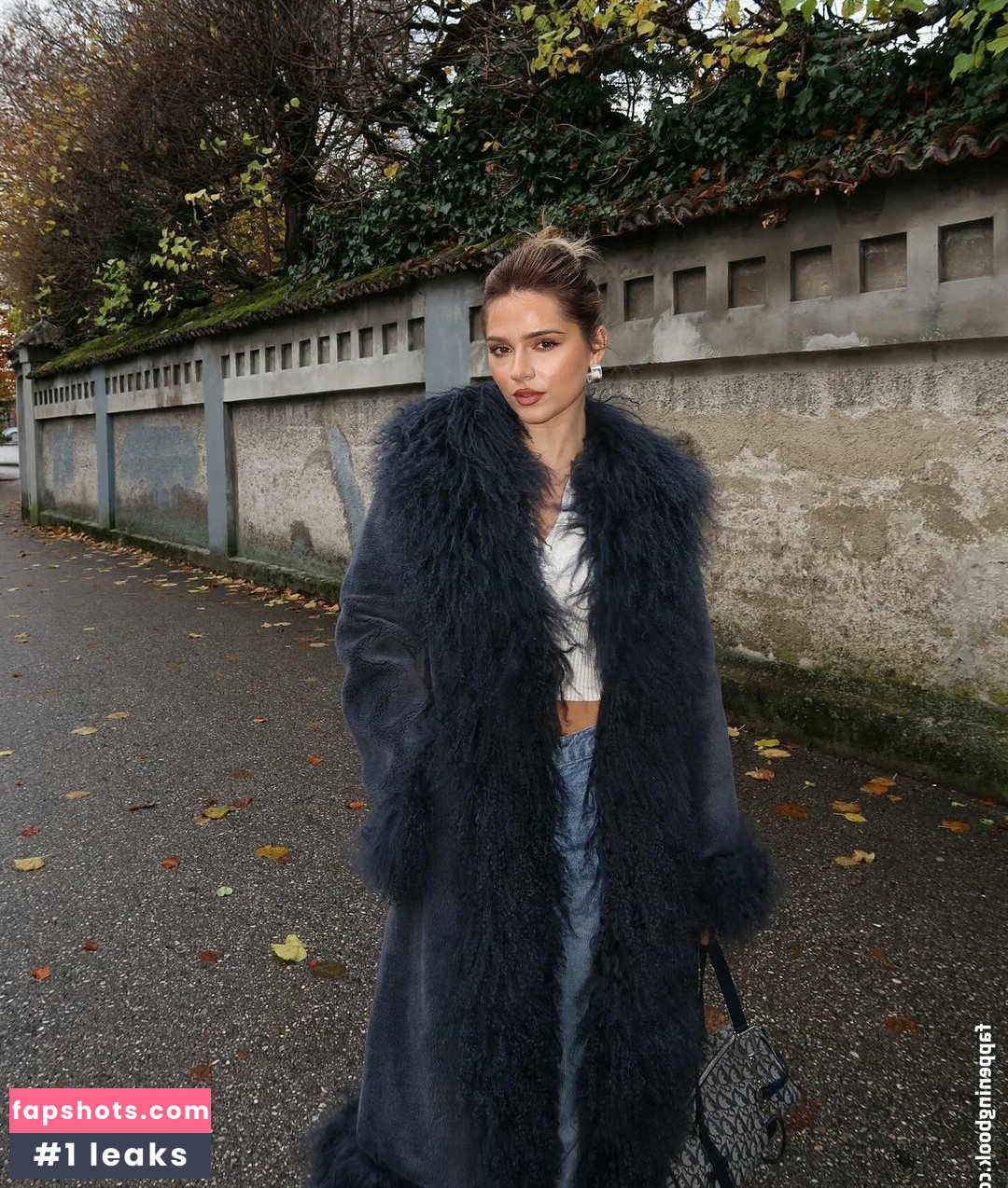 Jessy Hartel gallery photo #30