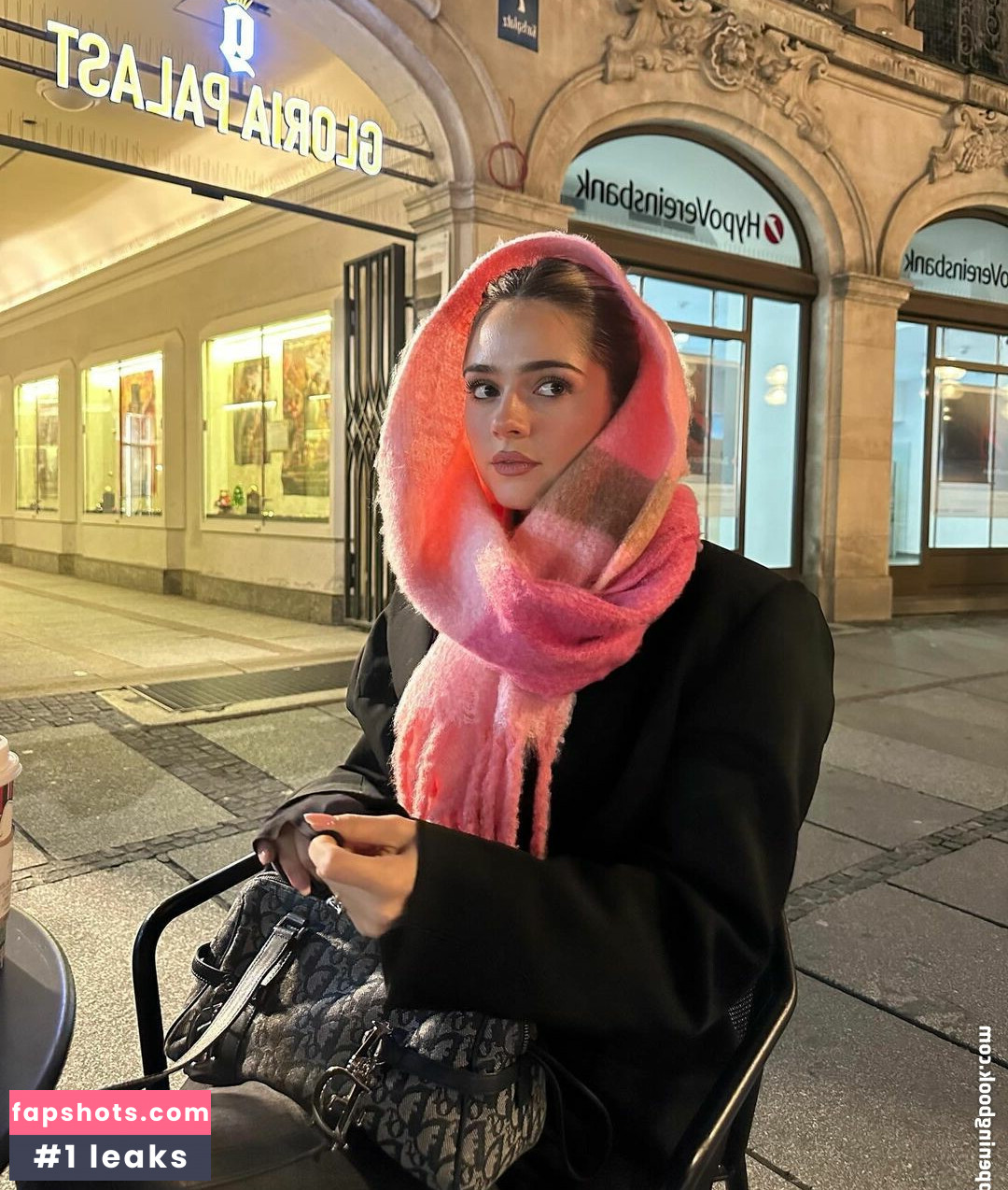 Jessy Hartel gallery photo #31