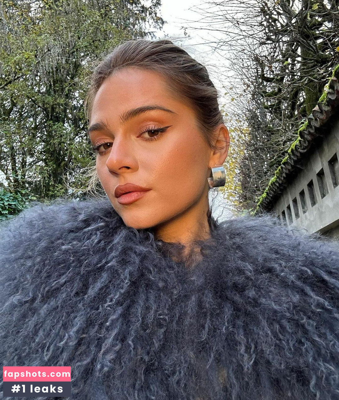 Jessy Hartel gallery photo #32