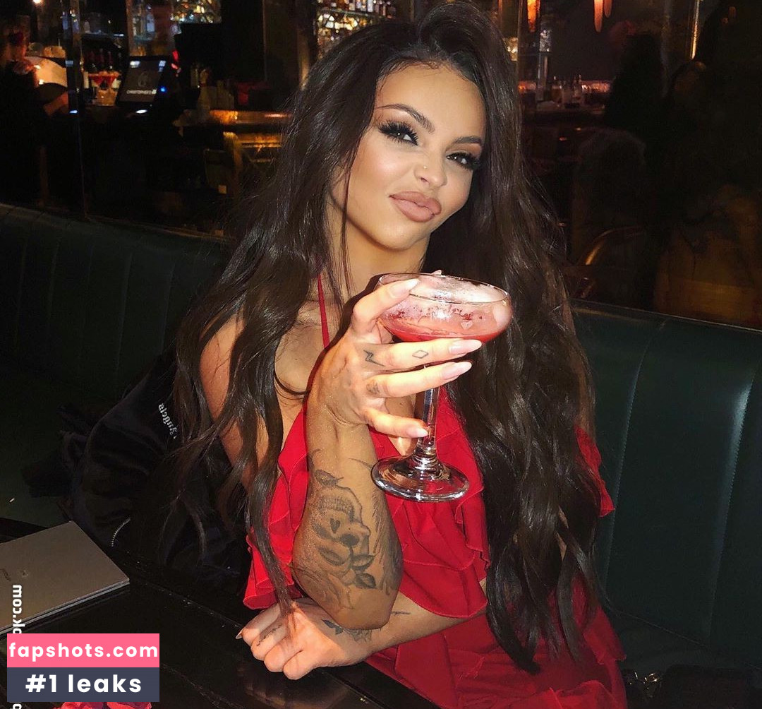 Jesy Nelson gallery photo #276