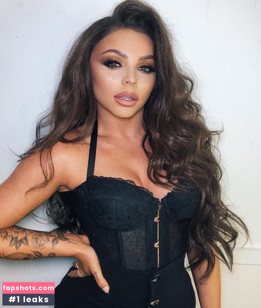 Jesy Nelson gallery photo #286