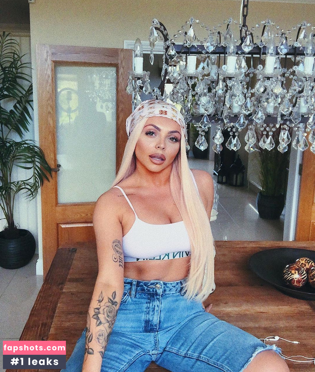 Jesy Nelson gallery photo #289