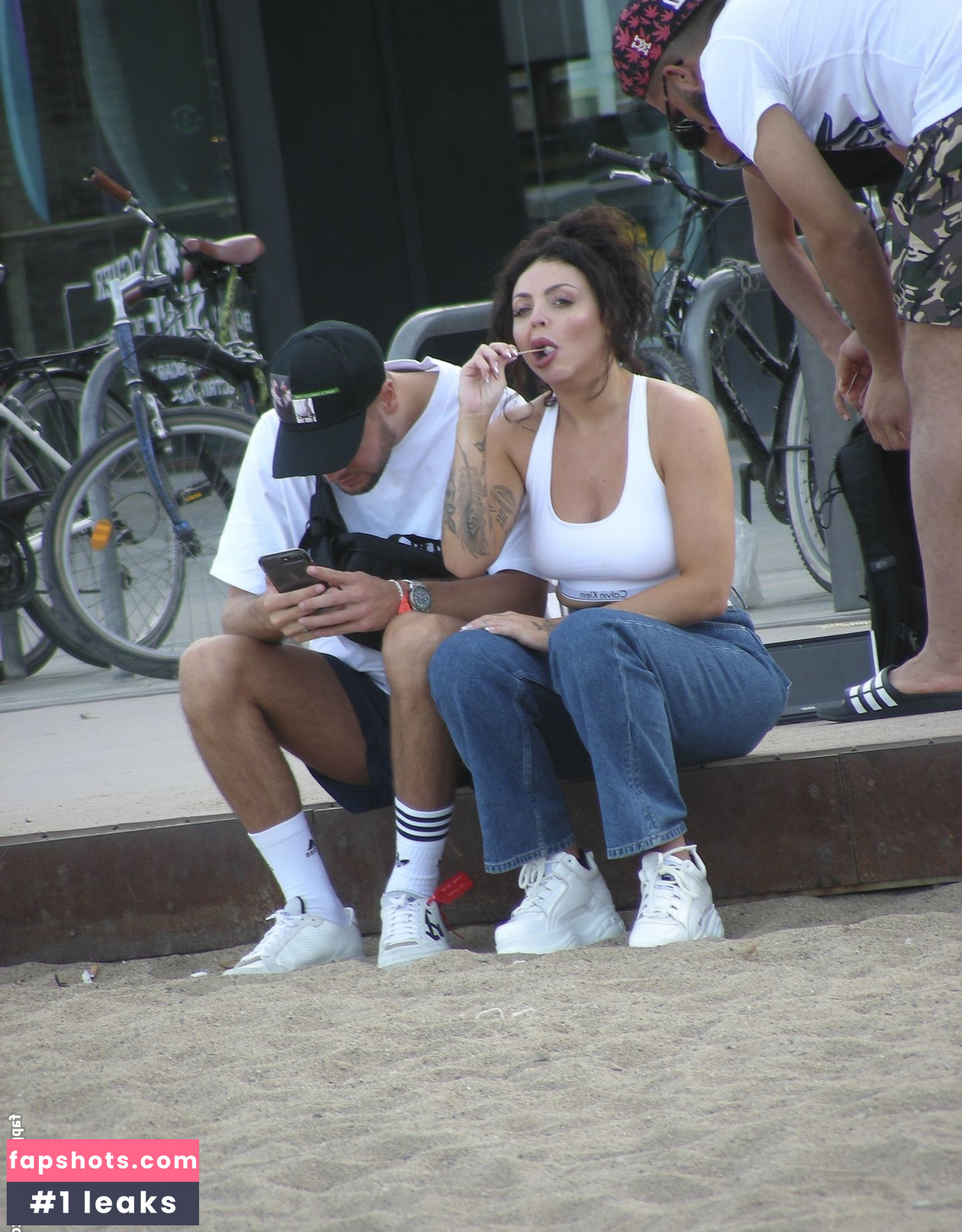 Jesy Nelson gallery photo #376