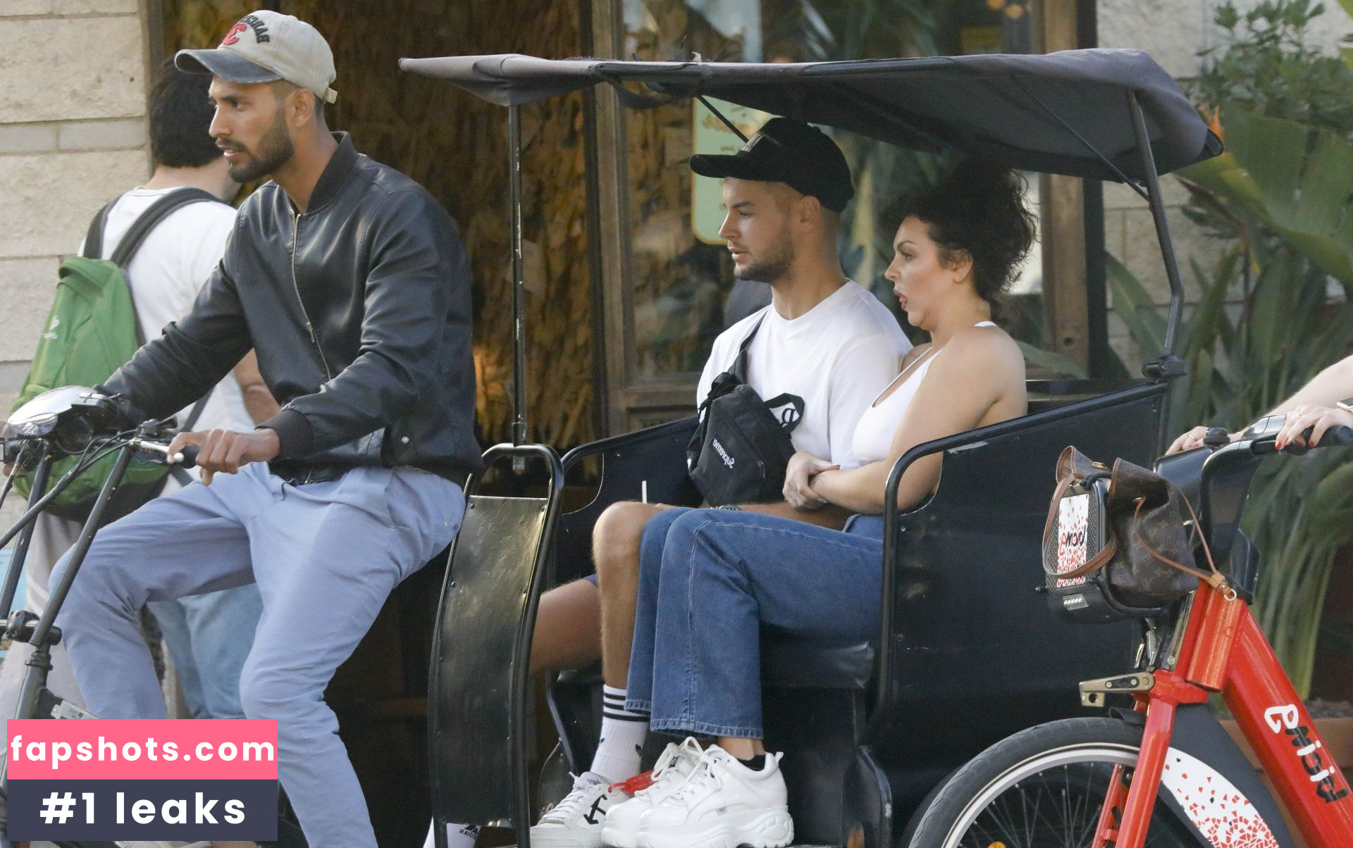 Jesy Nelson gallery photo #384