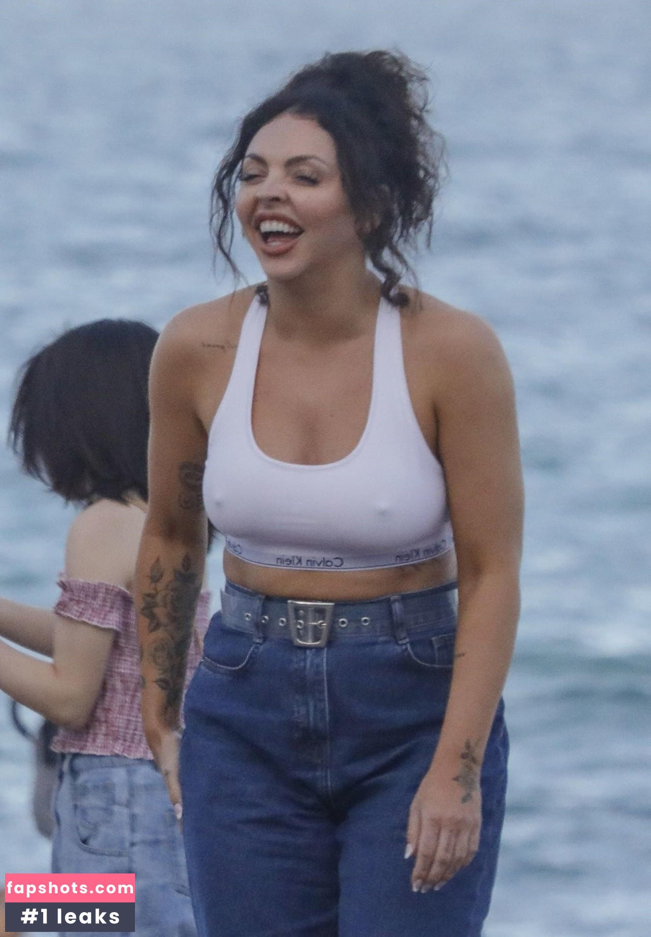 Jesy Nelson gallery photo #386