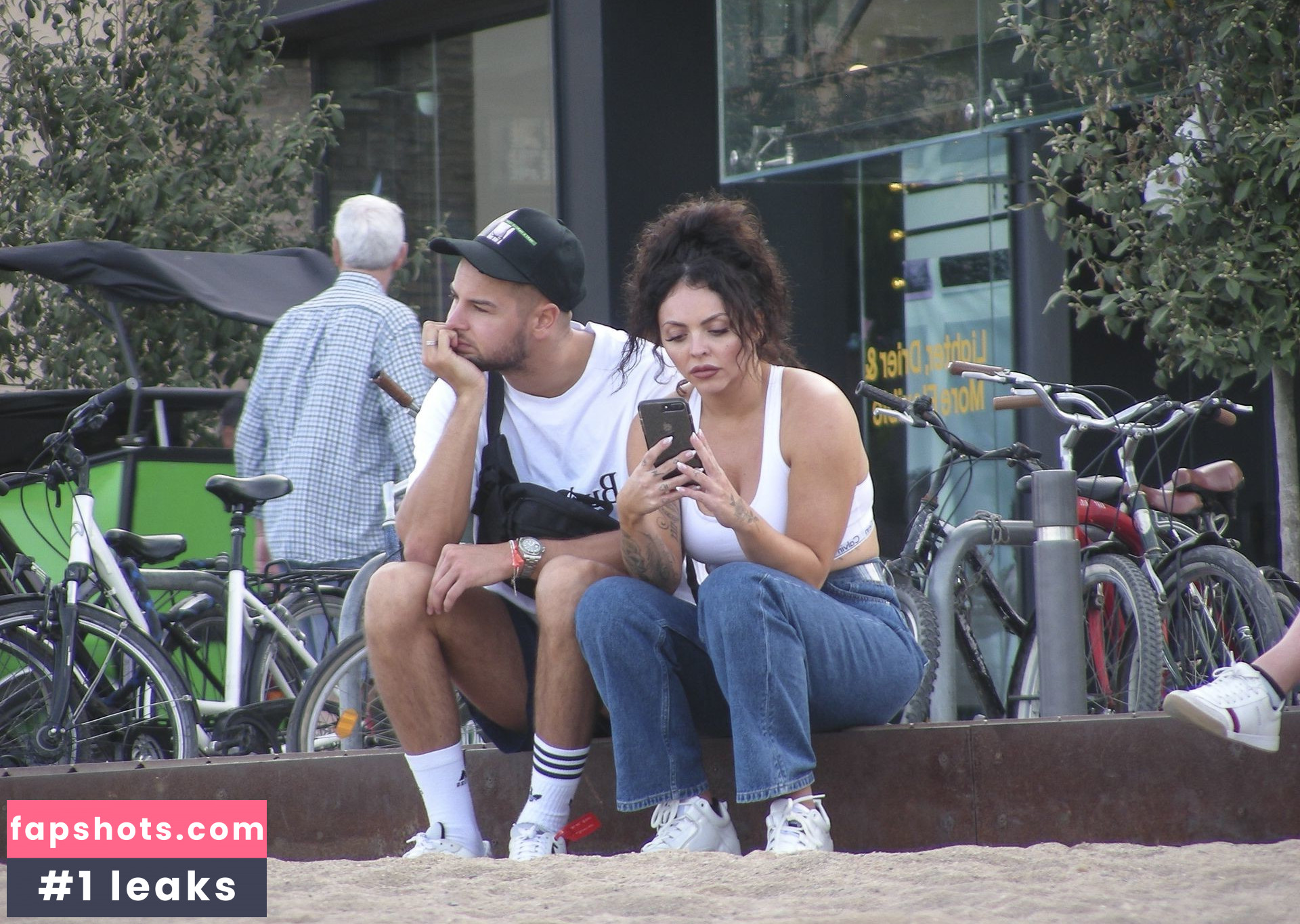 Jesy Nelson gallery photo #401