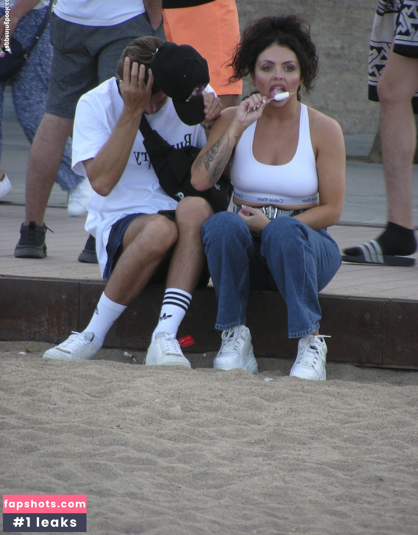 Jesy Nelson gallery photo #406