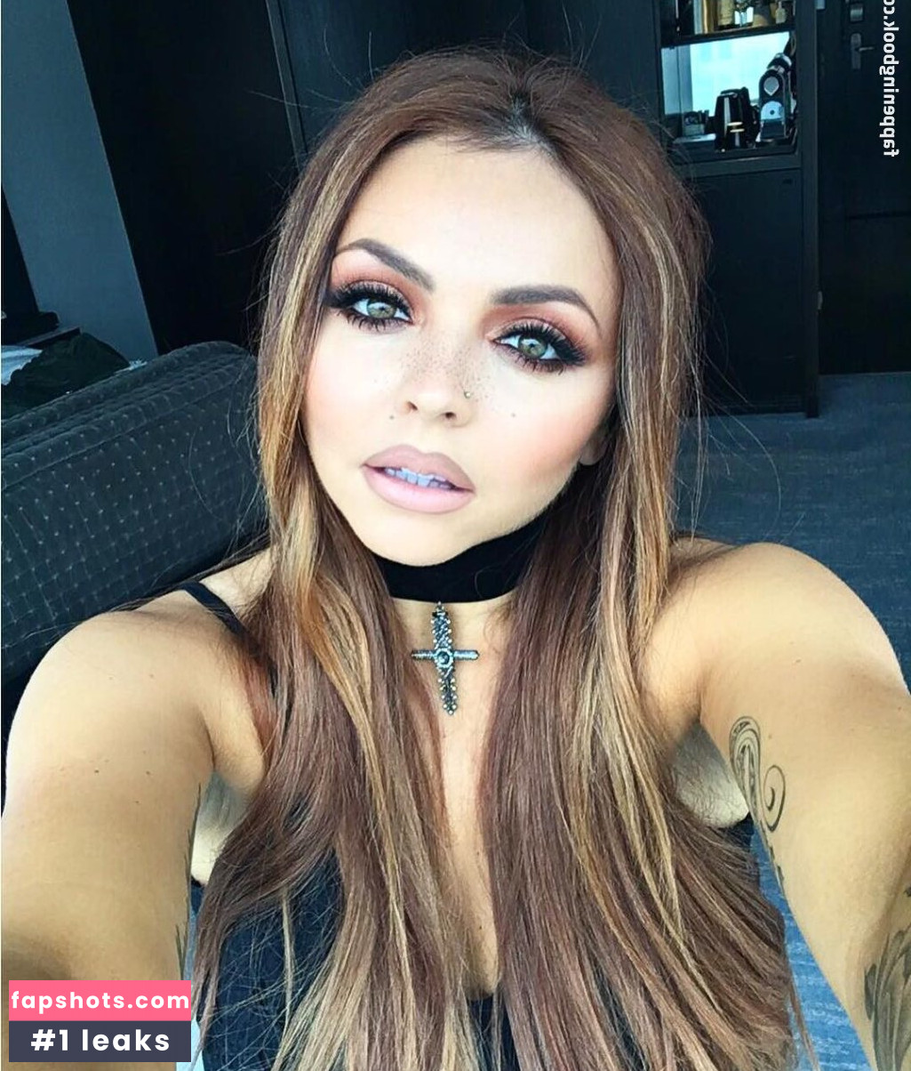 Jesy Nelson gallery photo #443
