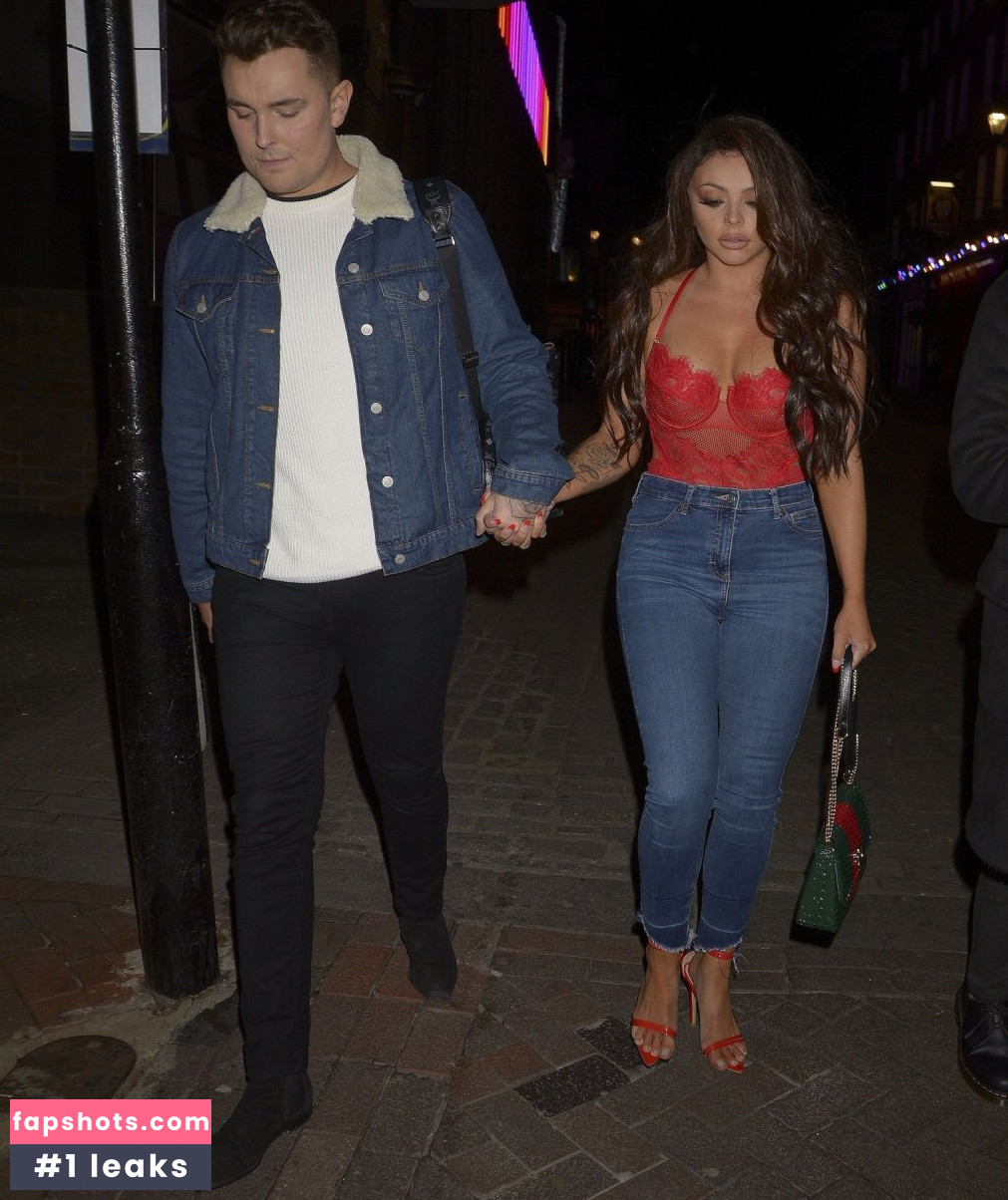 Jesy Nelson gallery photo #573
