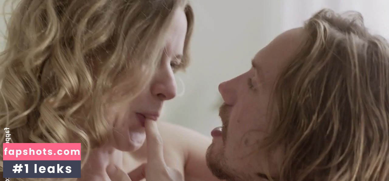 Jette Carolijn van Den Berg Nude Leaks OnlyFans Photos #3 - LeakJerk