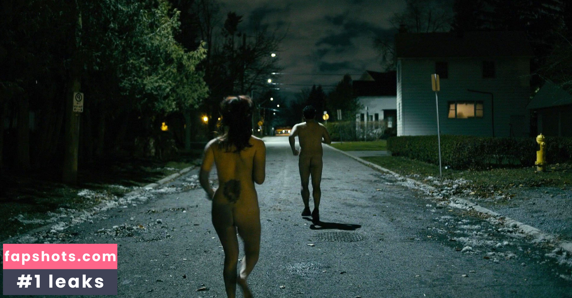 Jewel Staite gallery photo #140