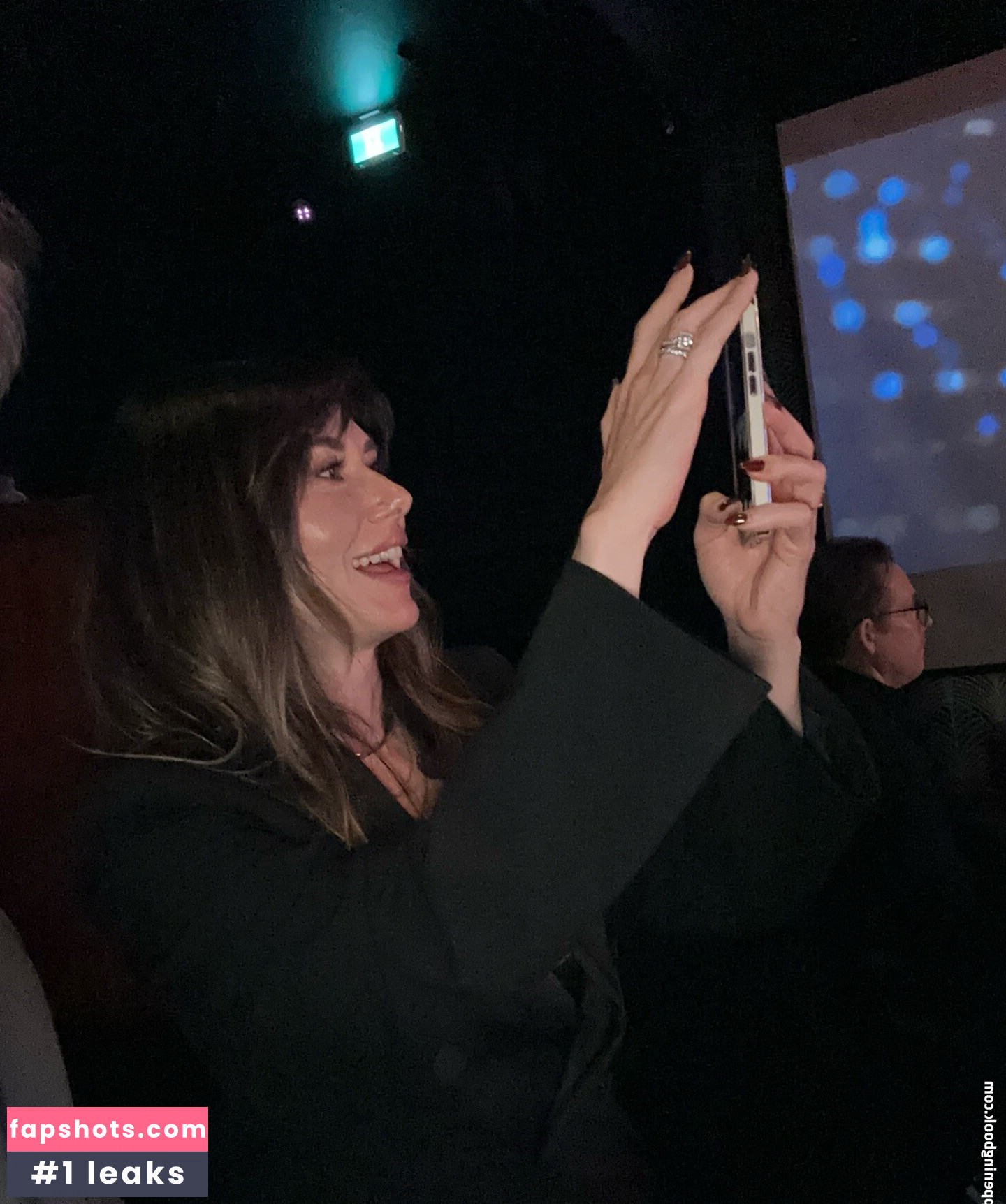 Jewel Staite gallery photo #21