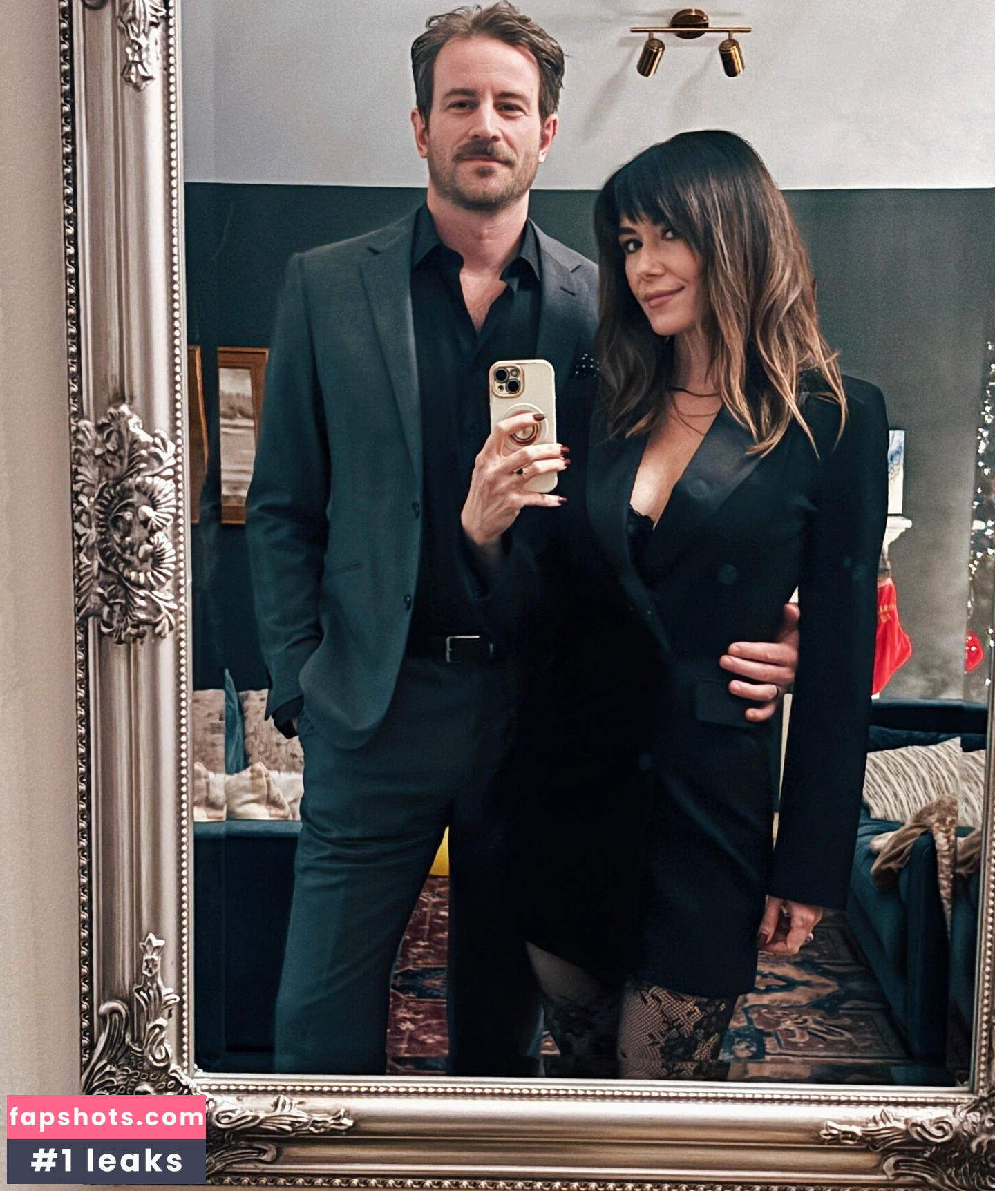 Jewel Staite gallery photo #22